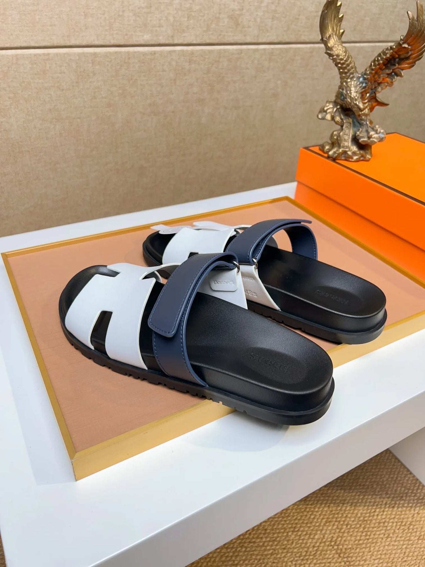 New Arrival 2025 High Quality Genuine Leather Unisex Slip On Shoes