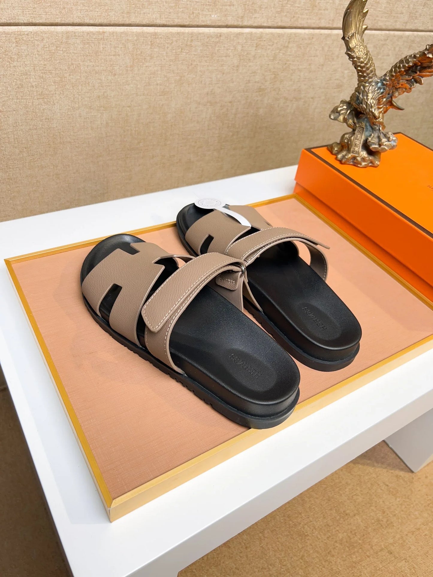 New Arrival 2025 High Quality Genuine Leather Unisex Slip On Shoes