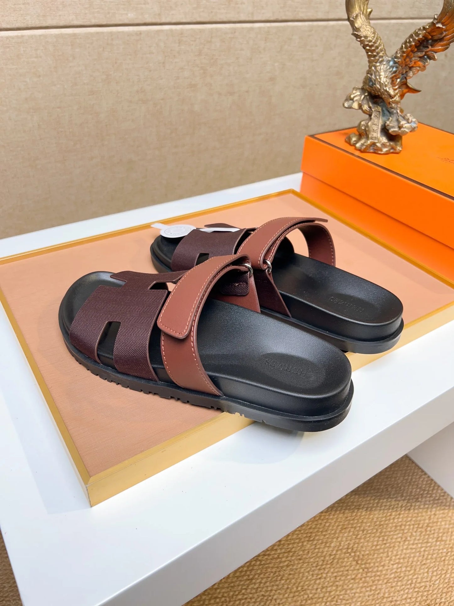 New Arrival 2025 High Quality Genuine Leather Unisex Slip On Shoes
