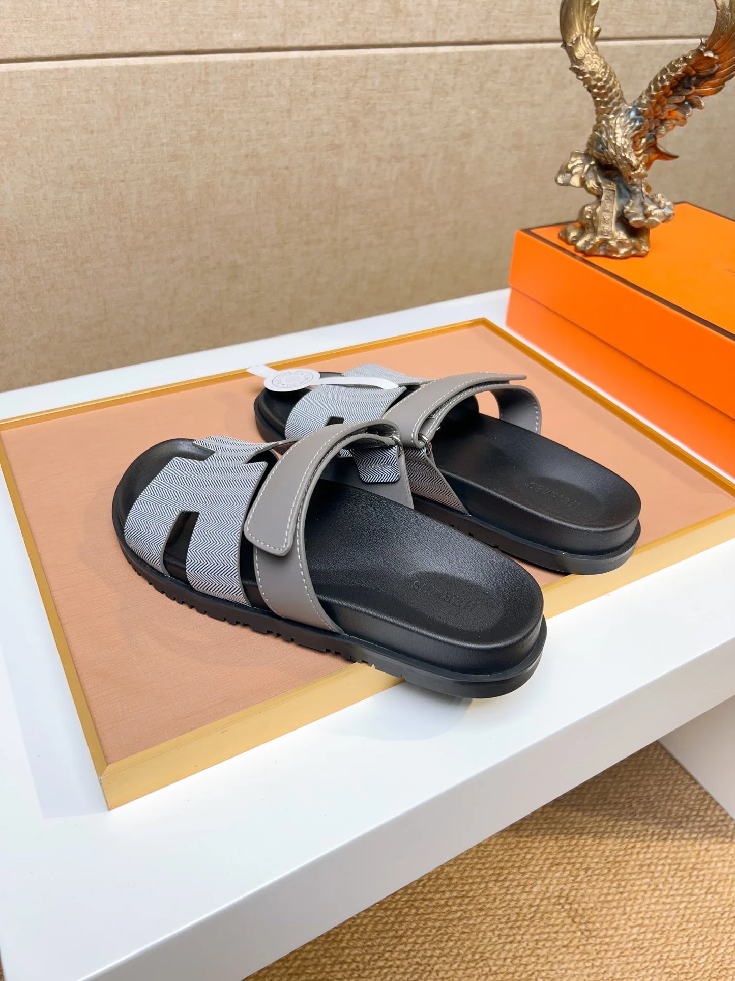 New Arrival 2025 High Quality Genuine Leather Unisex Slip On Shoes