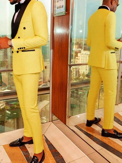 Men's two-piece slim-fitting, siinlge breasted, floral/paisley tuxedo suit