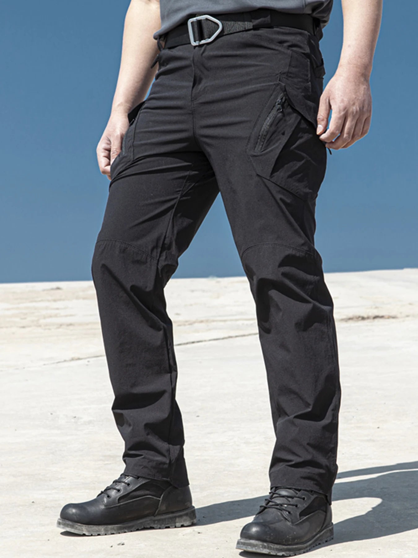 Camouflage Multi-pocket training/overall pants for men for all seasons