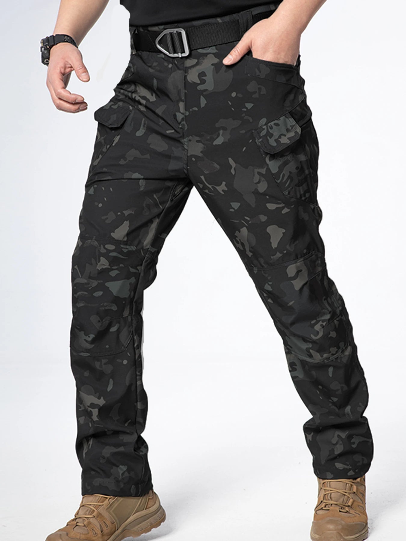 Camouflage Multi-pocket training/overall pants for men for all seasons