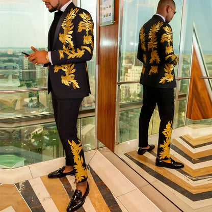 Men's floral embroidery slim-fitting single-button two-piece suit.