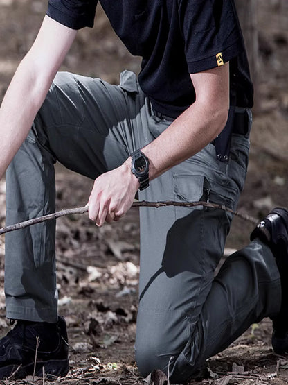 Camouflage Multi-pocket training/overall pants for men for all seasons