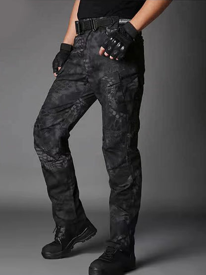 Camouflage Multi-pocket training/overall pants for men for all seasons